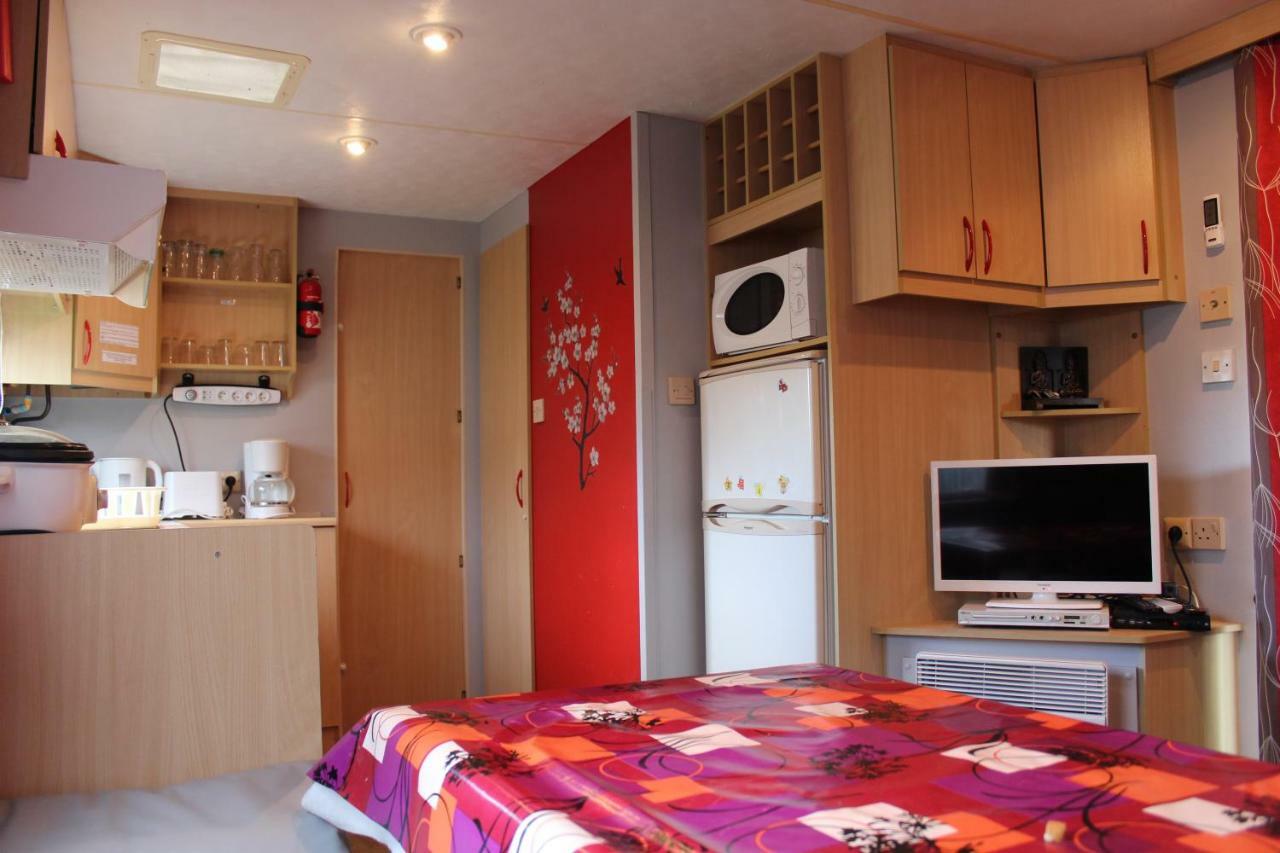 Les Mobiles Homes De La Palmyre Les Mathes Ngoại thất bức ảnh